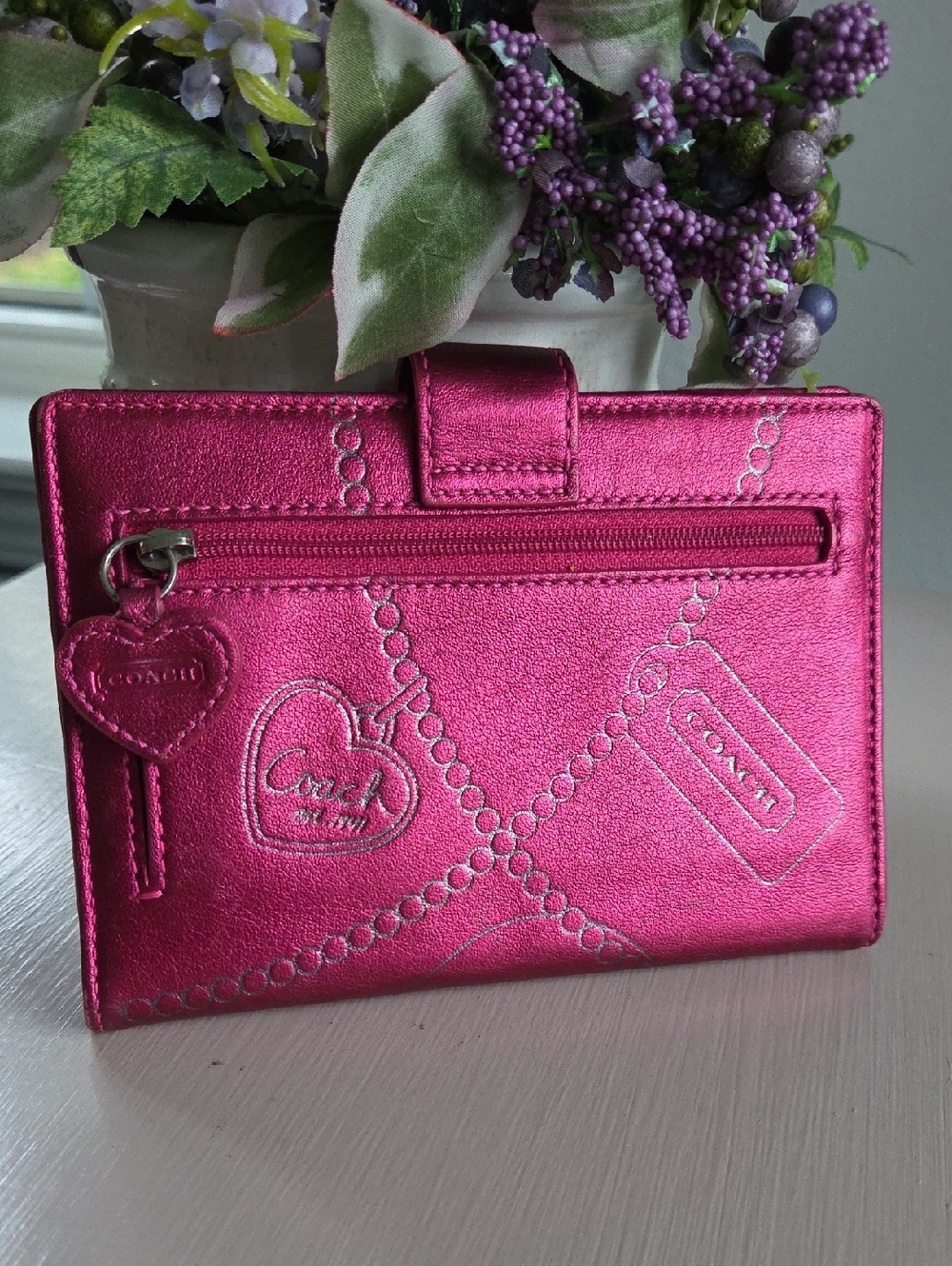 COACH  Metallic Fuchsia POPPY Leather Passport Wallet - Picture 2 of 15